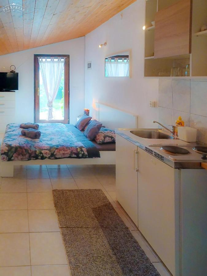 Apartament Pampas Studio, Self Check-In Poreč Zewnętrze zdjęcie