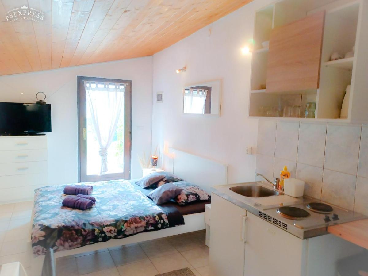 Apartament Pampas Studio, Self Check-In Poreč Zewnętrze zdjęcie